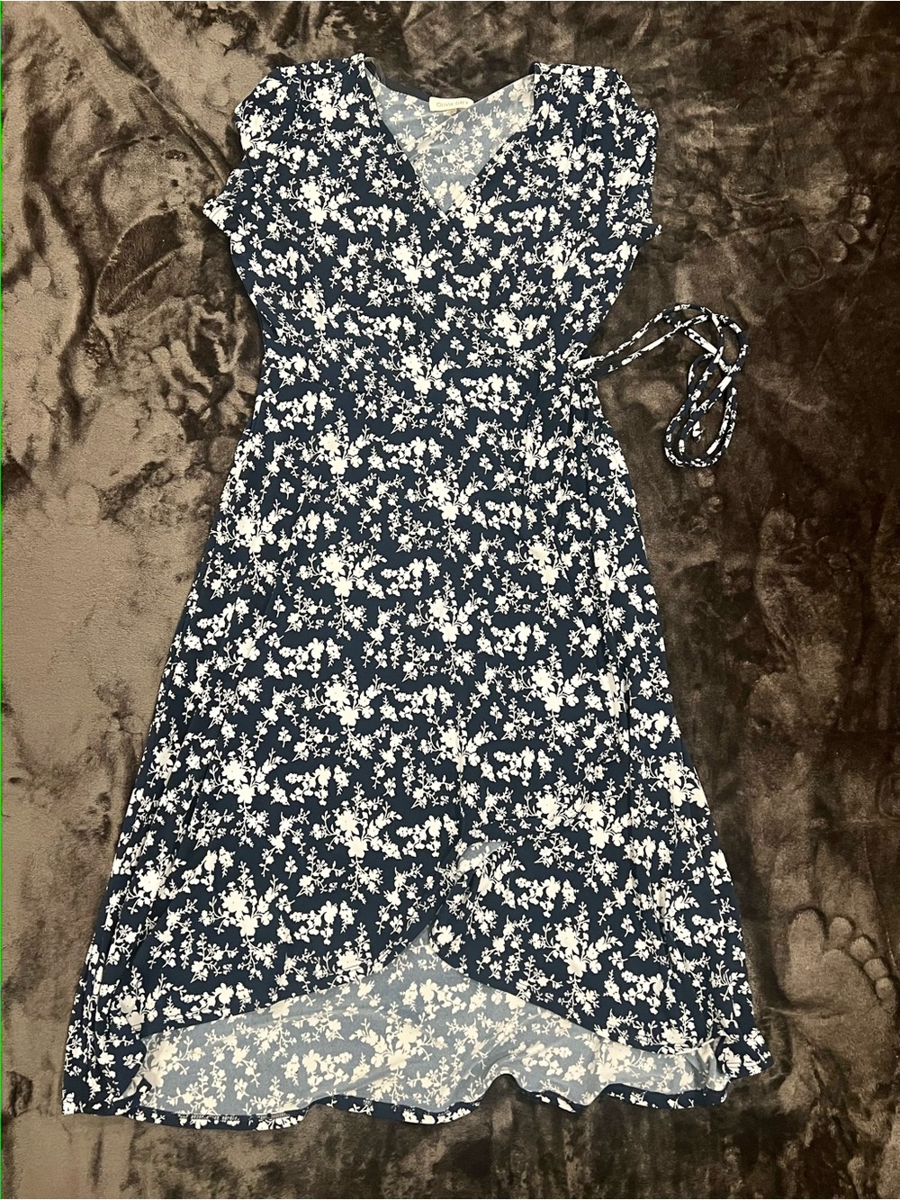 Olivia Grey Floral High-Low Wrap Dress Navy Blue White Small Like New